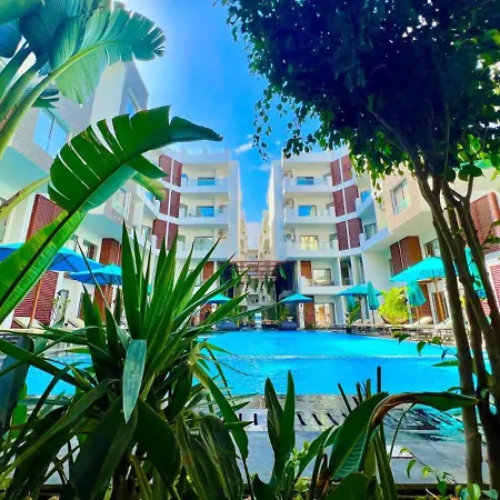 Stunning 3 Bedroom Apartment In Hurghada